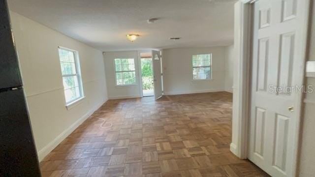 224 10th Ave - Photo 7 of 25
