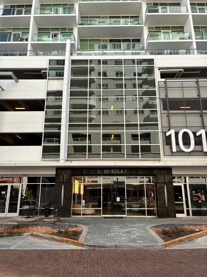 101 S Eola Dr #706