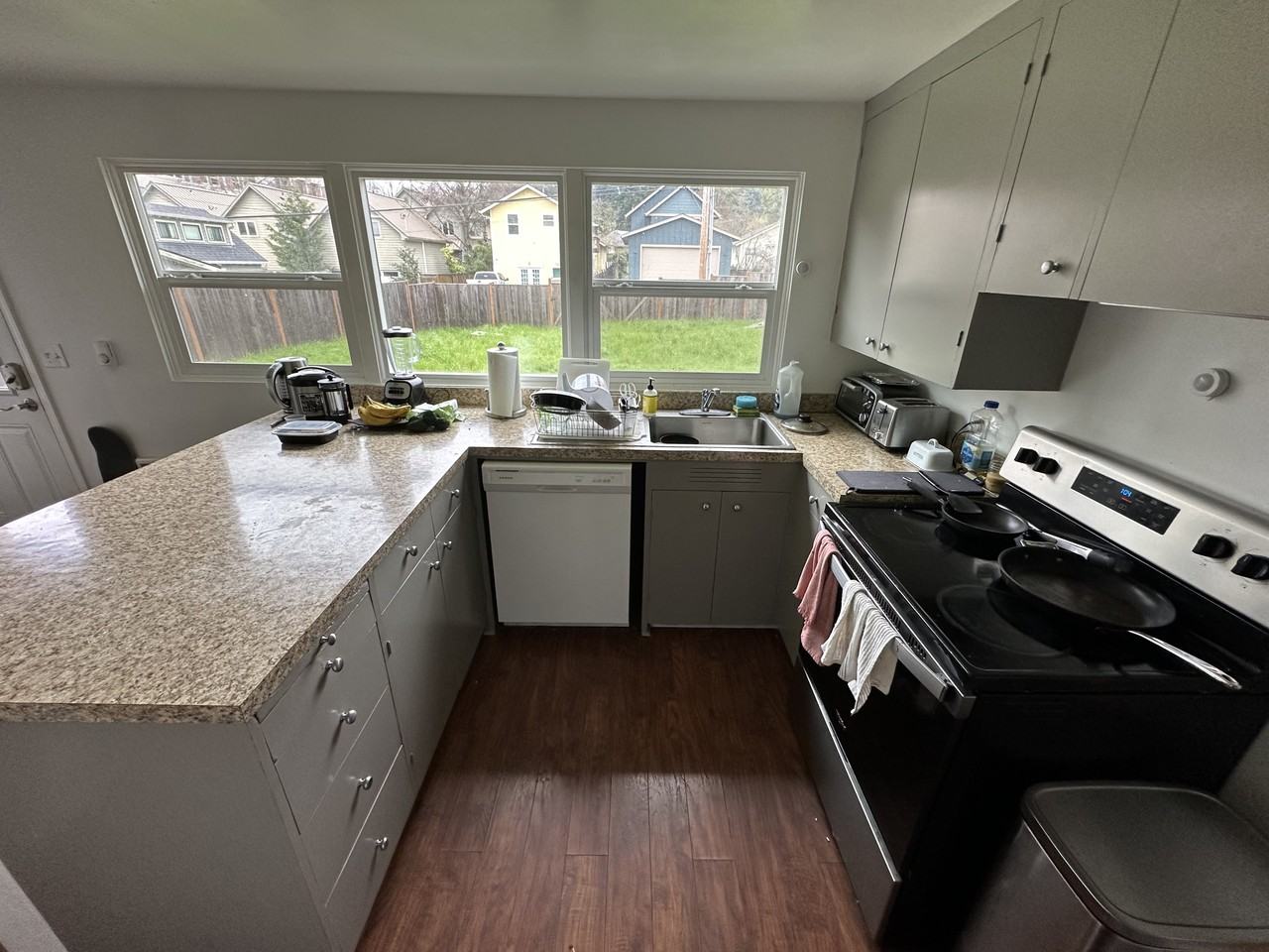 1595 Orchard St #1 - Photo 5 of 12