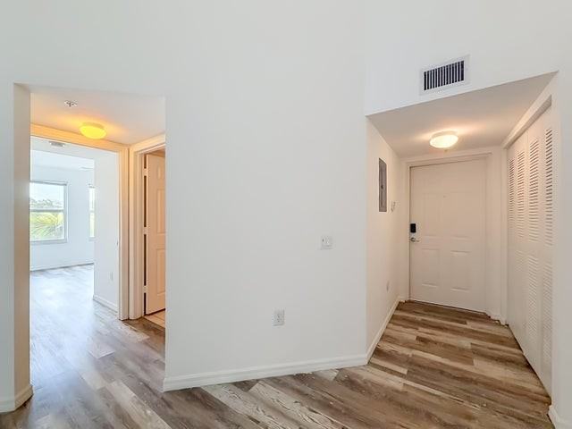 1119 Villa Circle - Photo 5 of 8