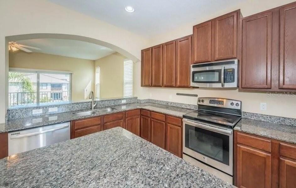810 Callista Cay Loop - Photo 5 of 29