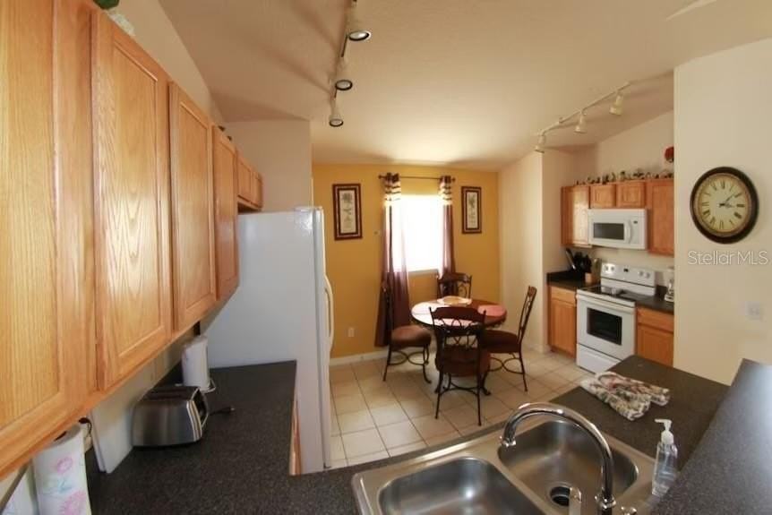 136 Starbird Ct - Photo 6 of 19