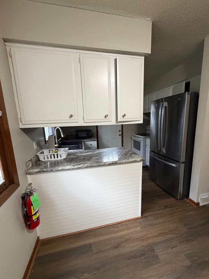 1330 Delta Dr #2 - Photo 2 of 8