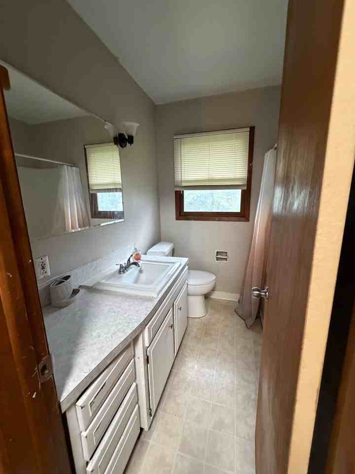 1330 Delta Dr #2 - Photo 6 of 8