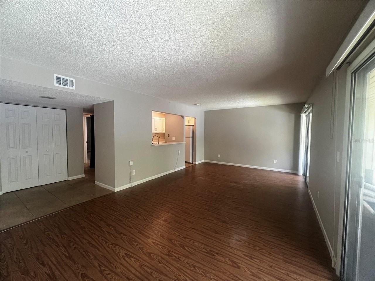 140 Orchid Woods Ct #15B - Photo 6 of 11