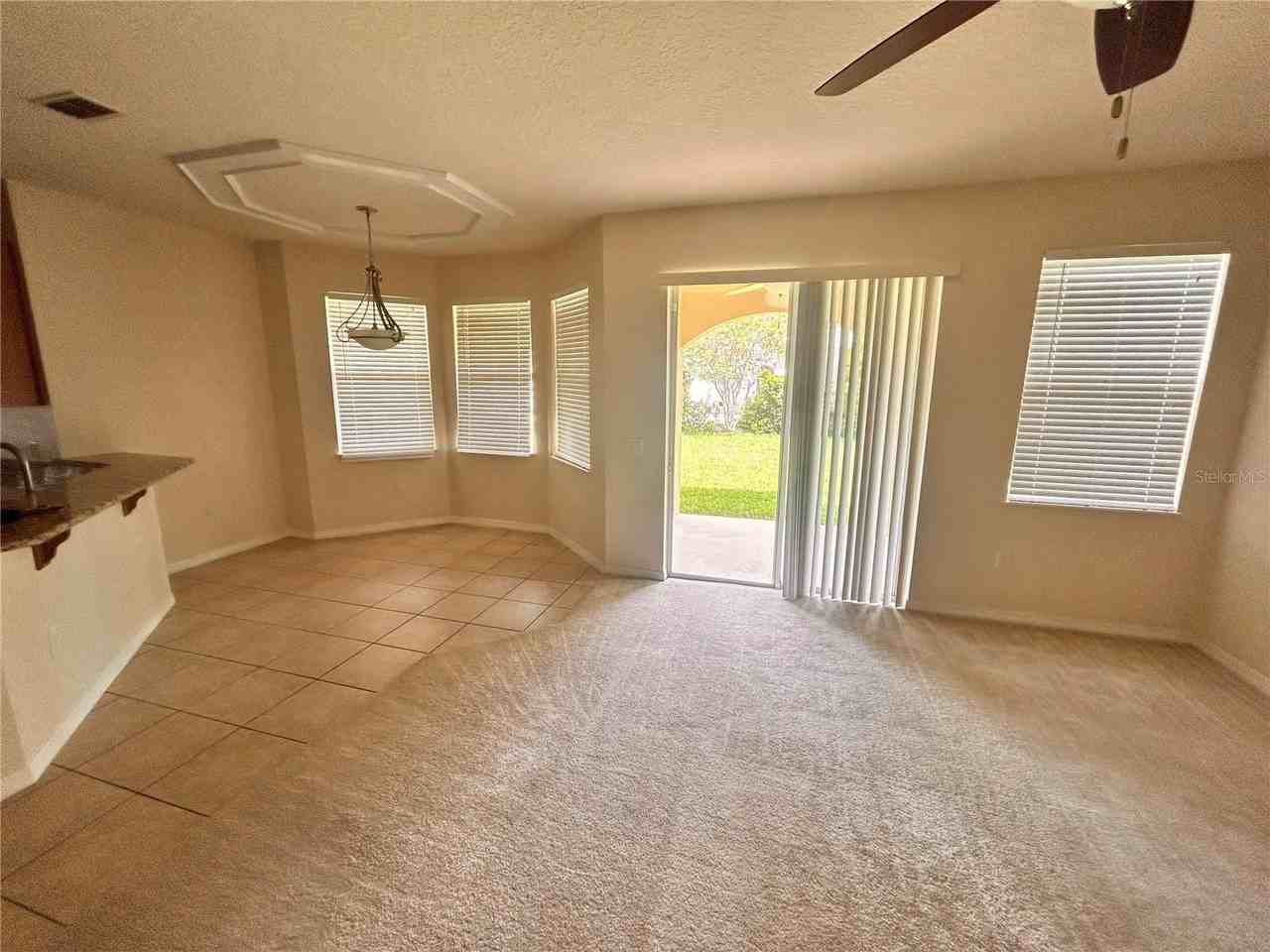 1125 Lascala Dr - Photo 4 of 29
