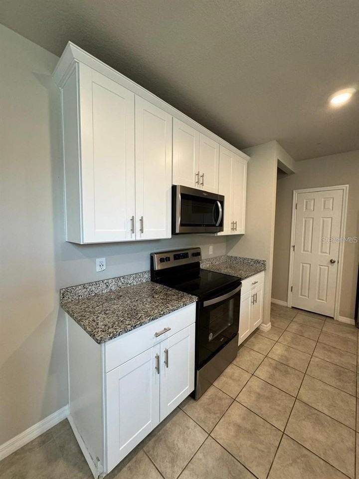 1868 Carnostie Rd - Photo 7 of 21