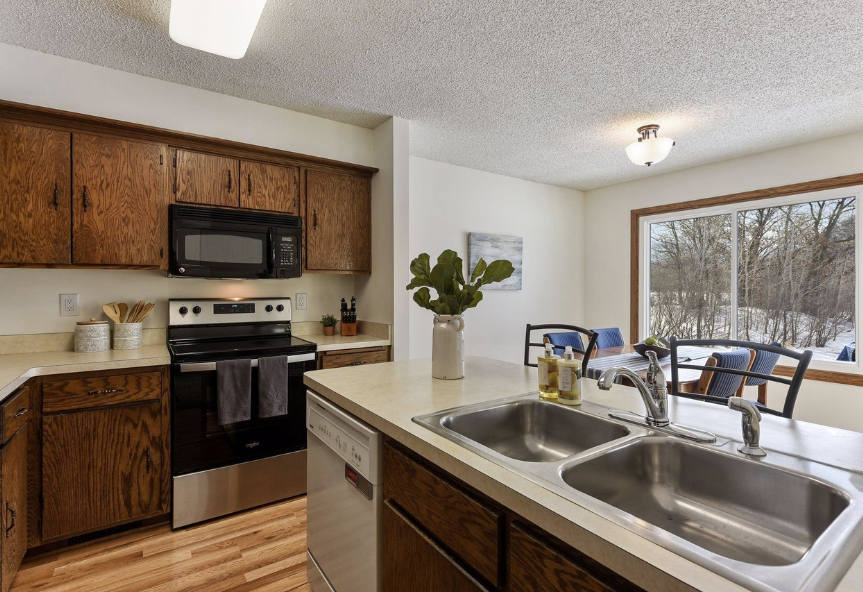 1620 Cope Ave E #1 - Photo 6 of 25