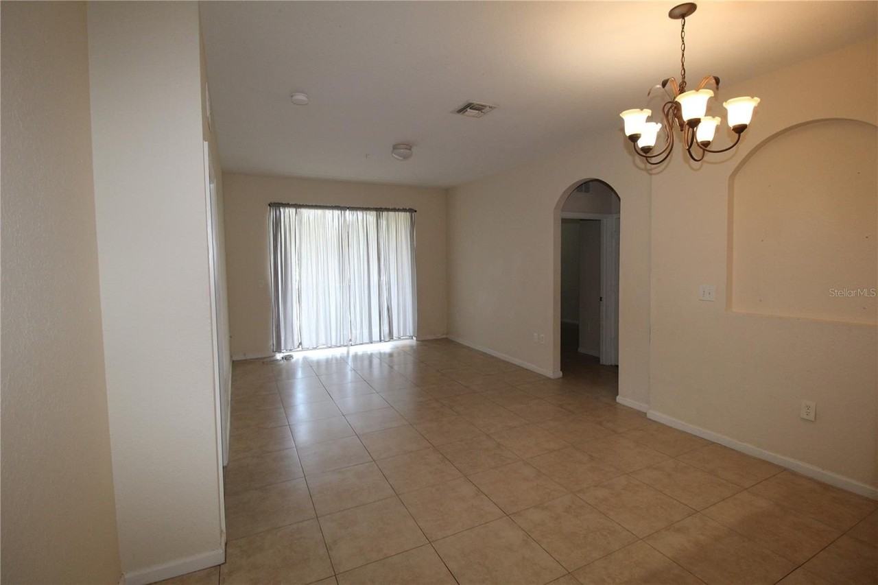 6380 Contessa Dr #208 - Photo 5 of 17