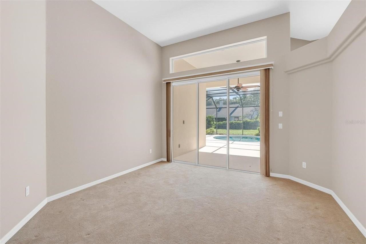 3865 Winding Lake Cir - Photo 6 of 42