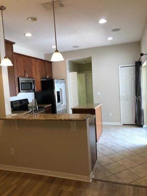 6344 Lake Smith Cir - Photo 5 of 18