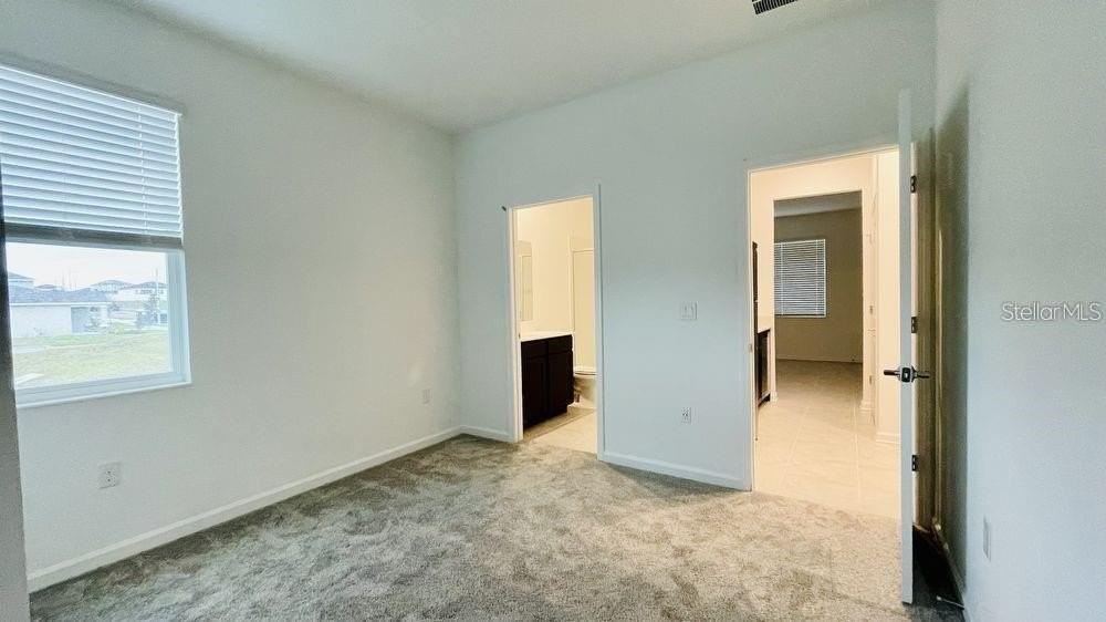 905 Citrus Reserve Blvd #B - Photo 7 of 9