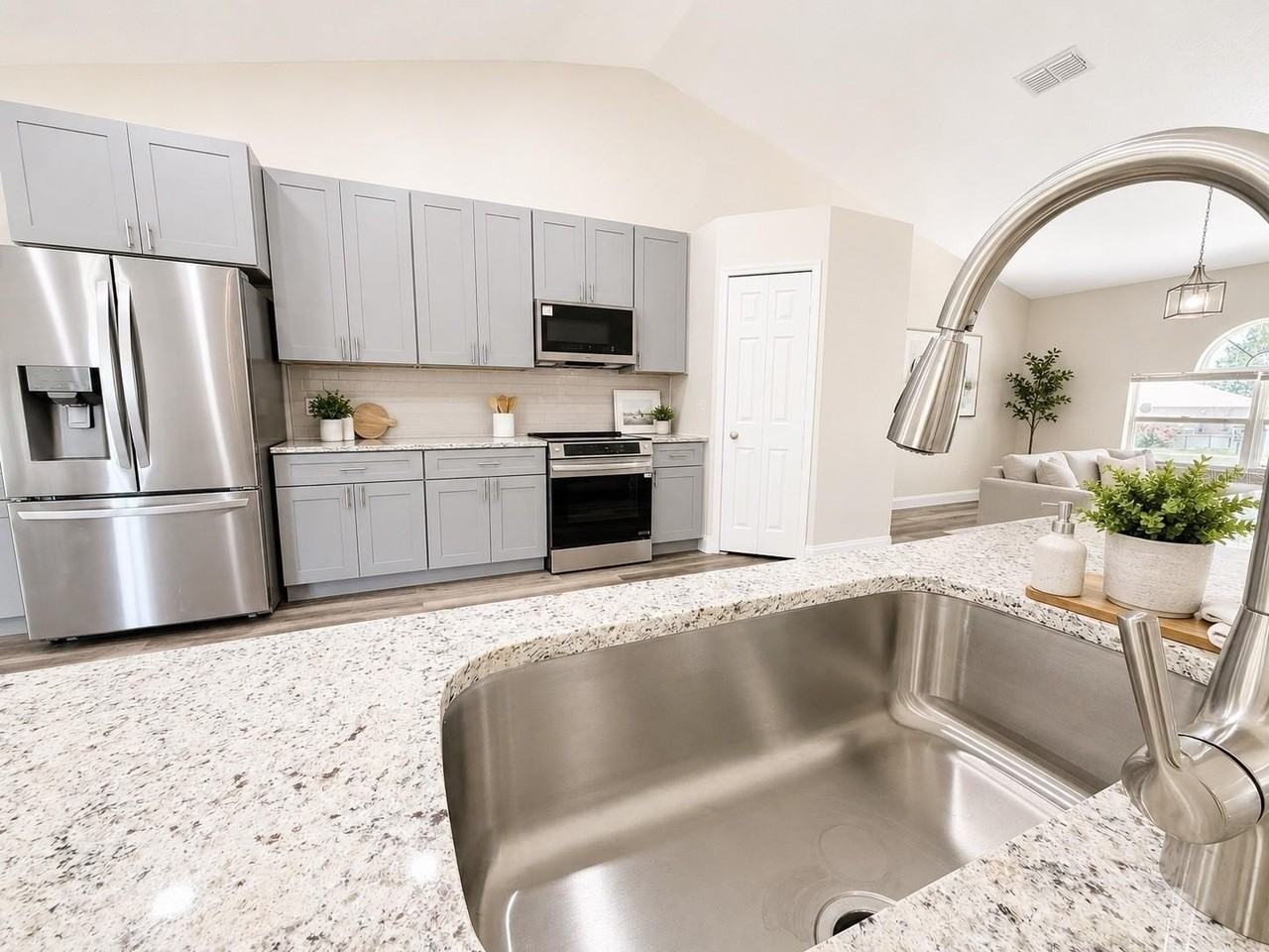 3228 White Blossom Ln - Photo 4 of 43