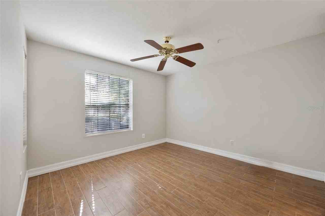 241 Afton Sq #103 - Photo 7 of 16