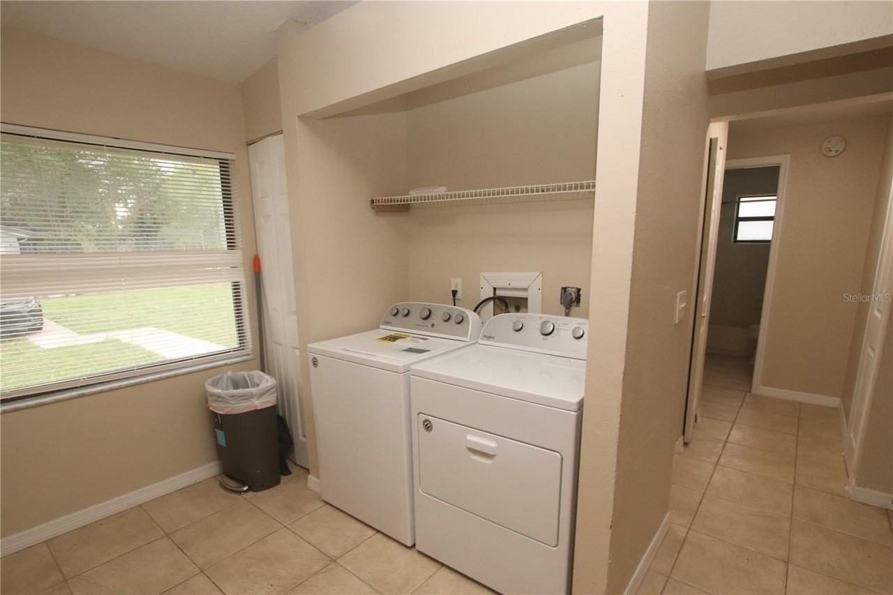 304 Sun Dial Ct - Photo 5 of 20