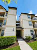 featured image of 1908 Lake Atriums Cir #9