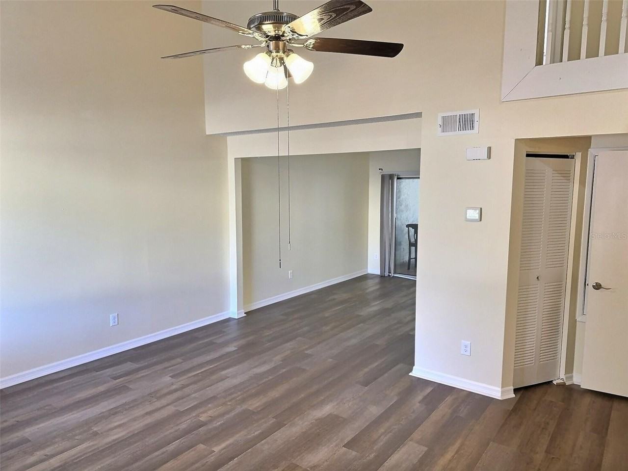 1257 Winter Green Way - Photo 4 of 20