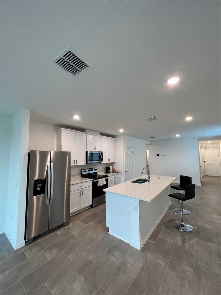 3079 Laurel Oak Ln - Photo 7 of 20