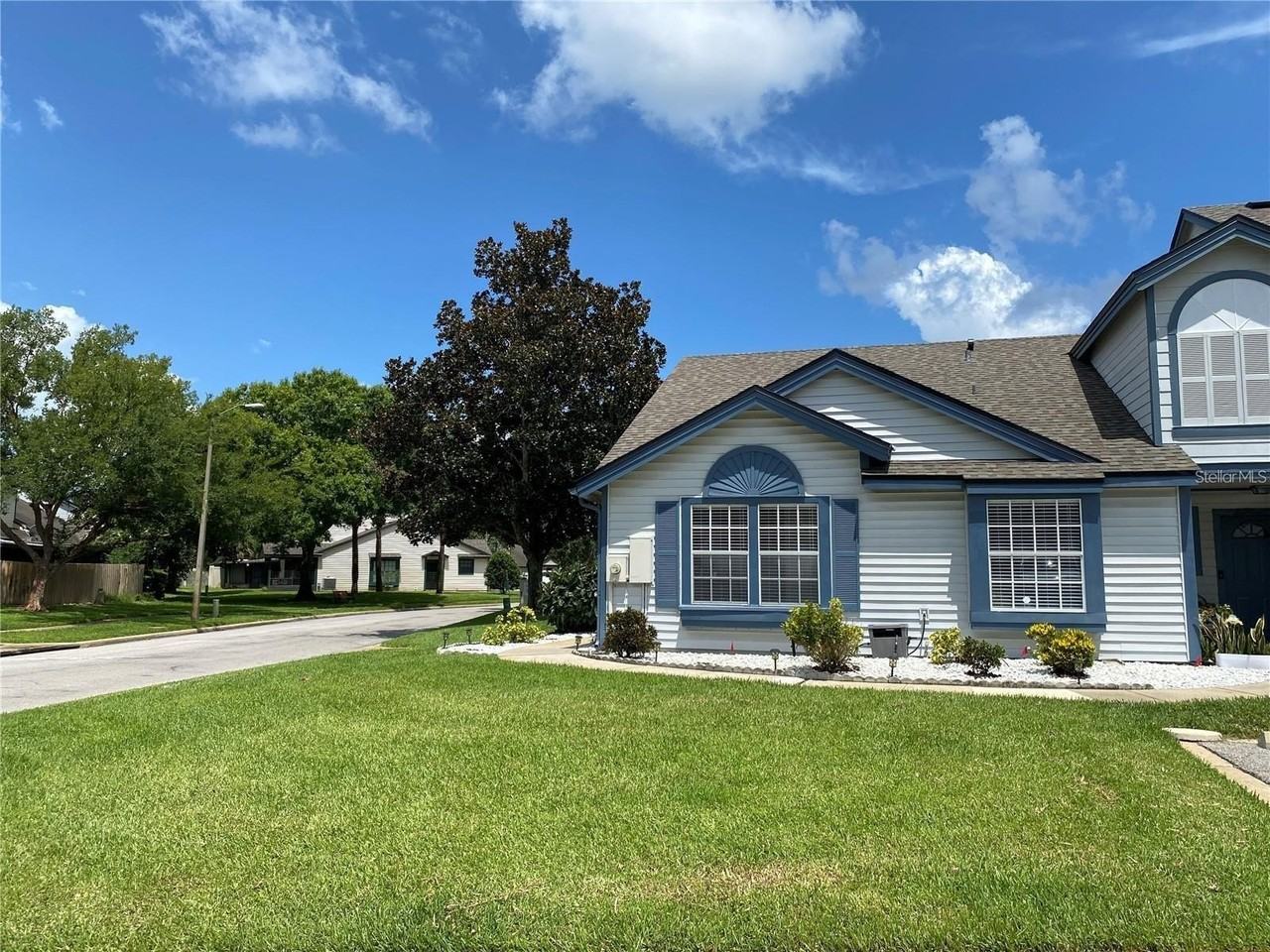 2822 Candela Ct - Photo 3 of 29