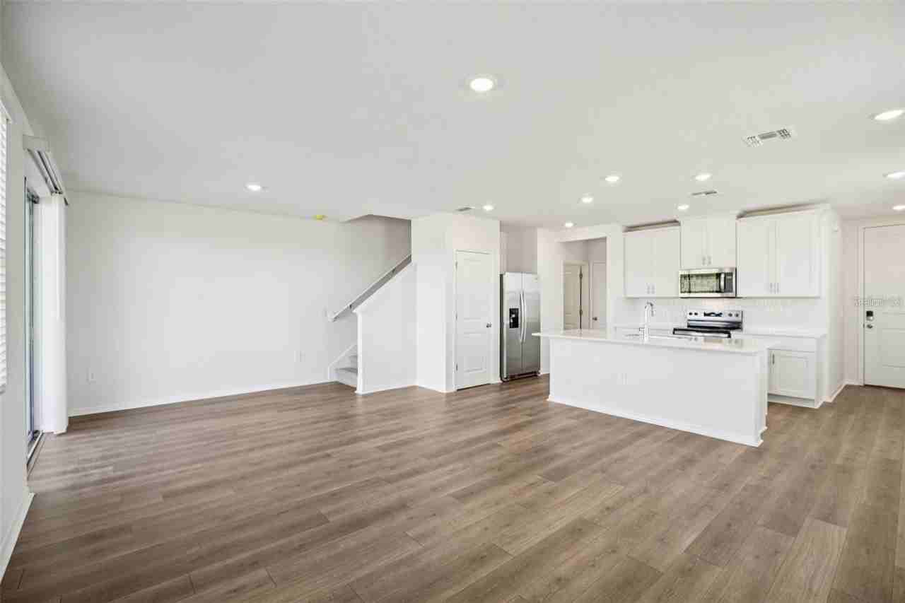 698 Muhly Way - Photo 5 of 38