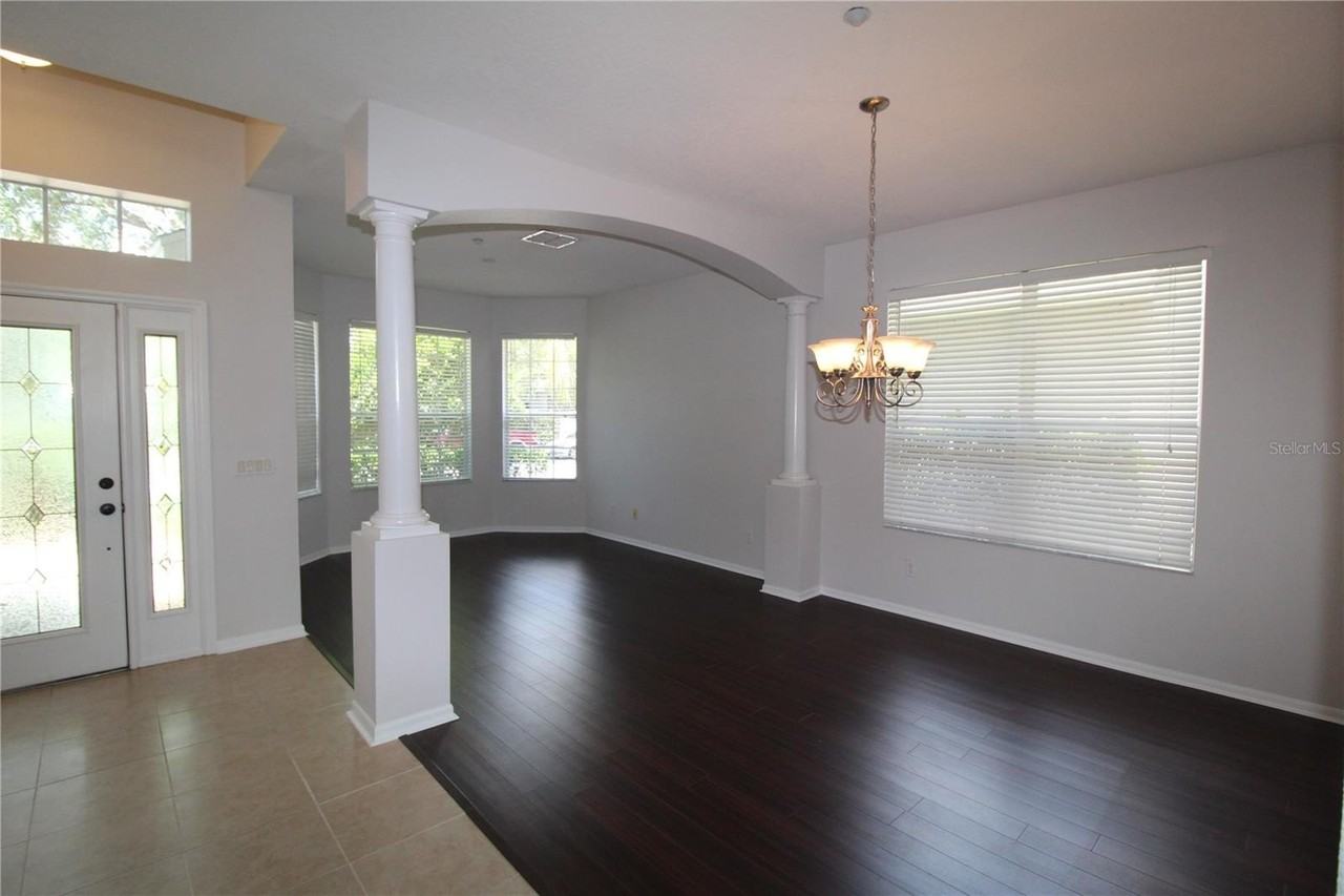 9885 Leland Dr - Photo 2 of 30