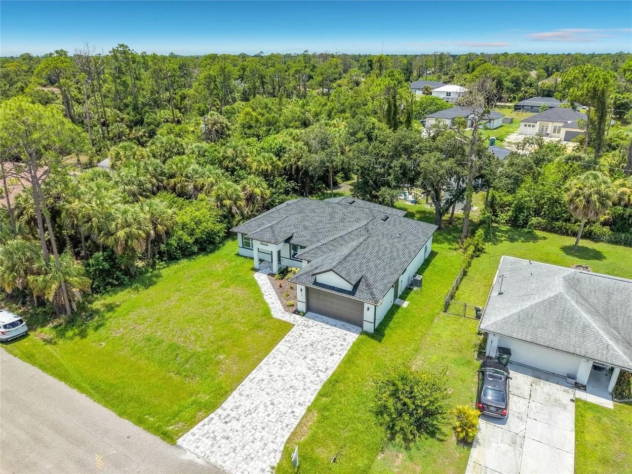 2607 Seagull Ln - Photo 6 of 50