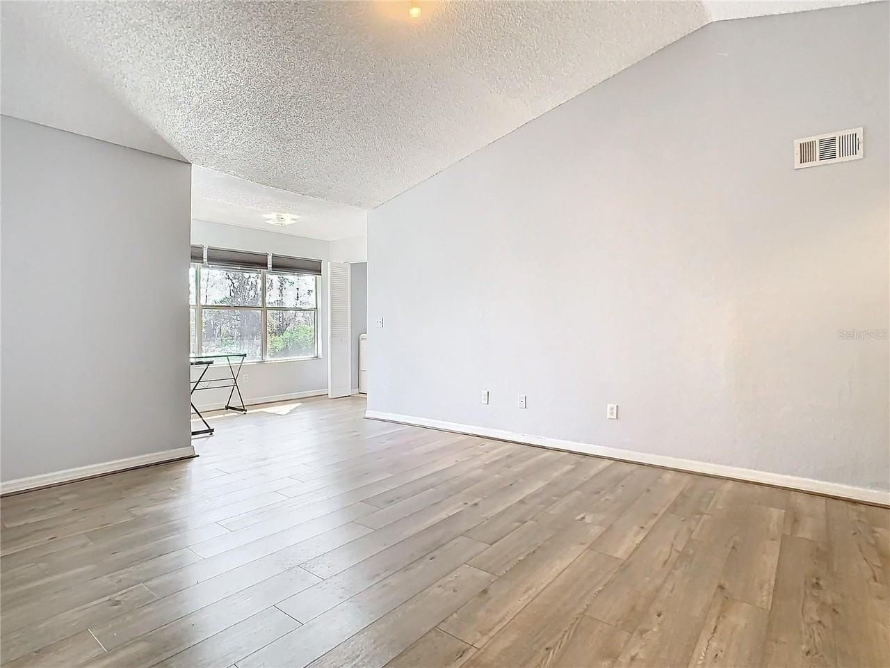 5144 Conroy Rd #35 - Photo 3 of 40