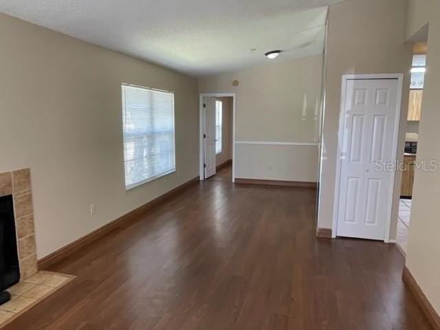905 Northlake Dr #905 - Photo 3 of 26