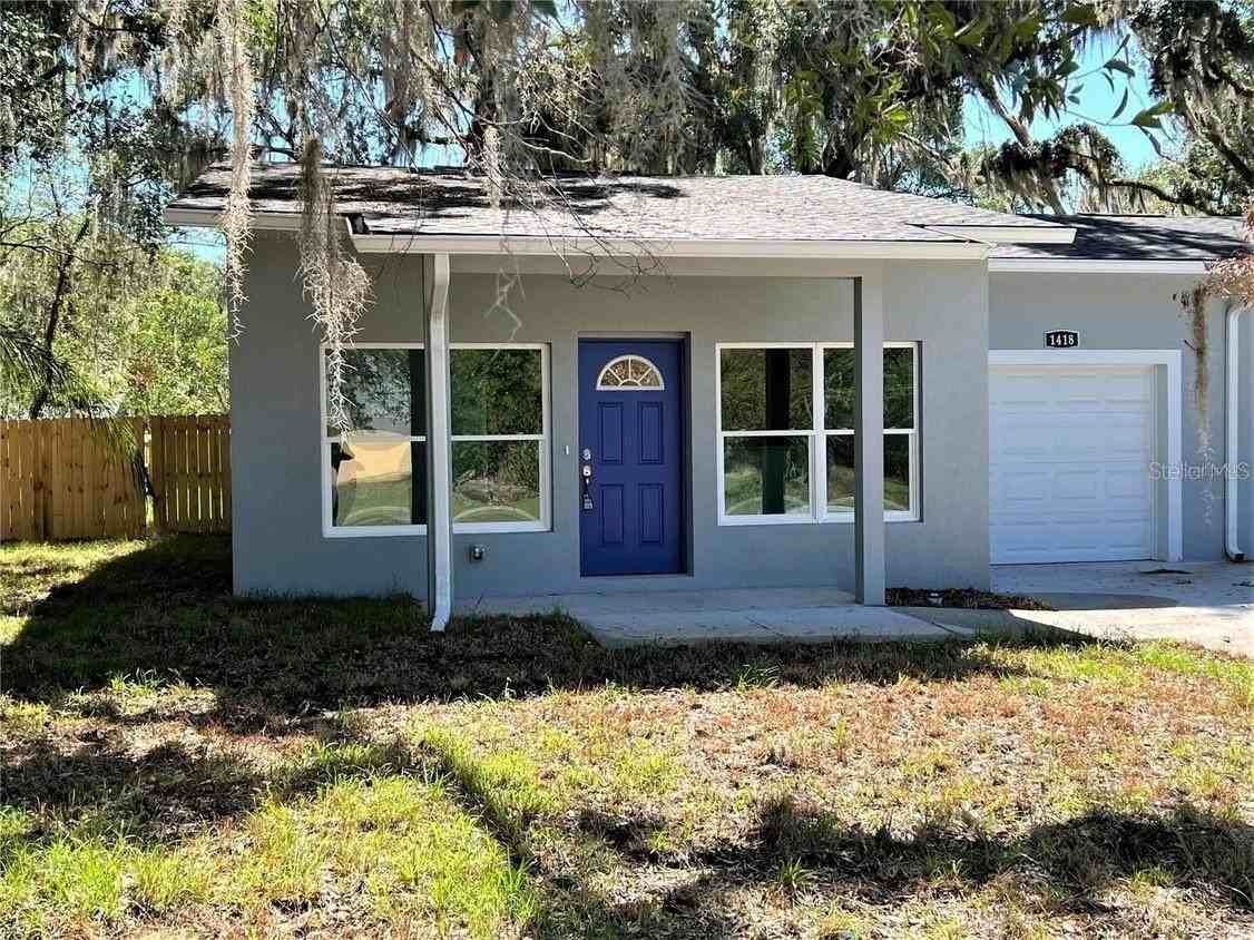 1418 N Orange St - Photo 2 of 12