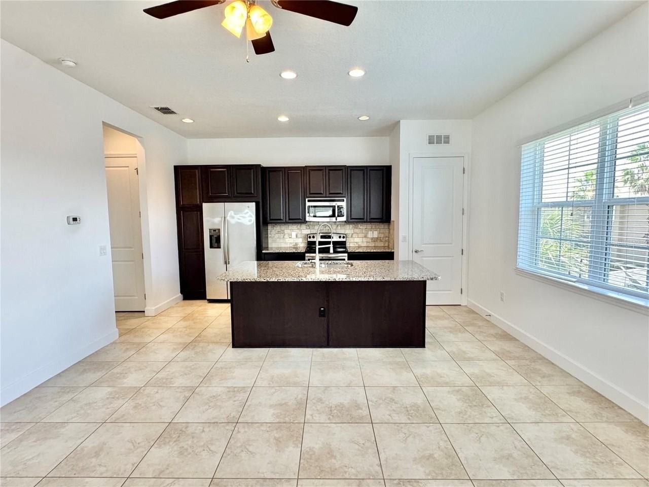 14016 Dunant Ln - Photo 3 of 37
