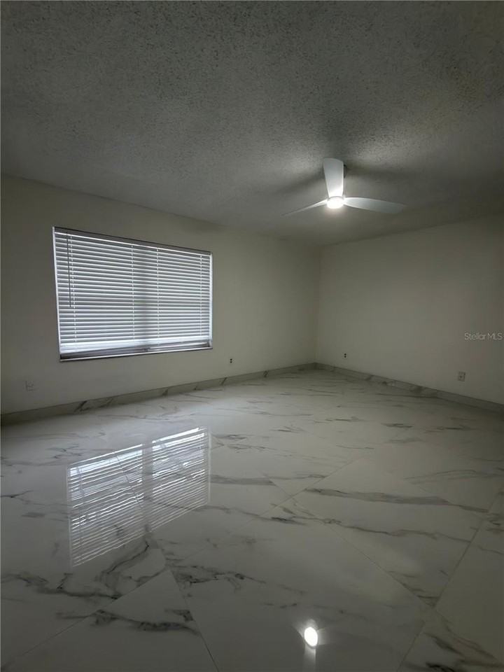 9142 Sabal Palm Cir - Photo 7 of 13