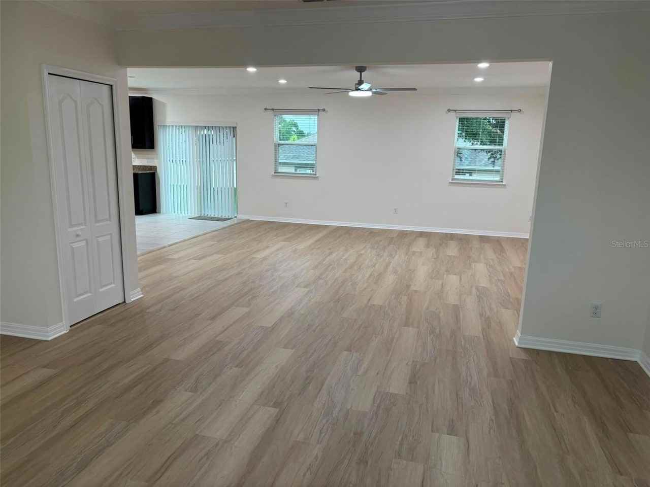 1236 Water Willow Dr - Photo 3 of 32