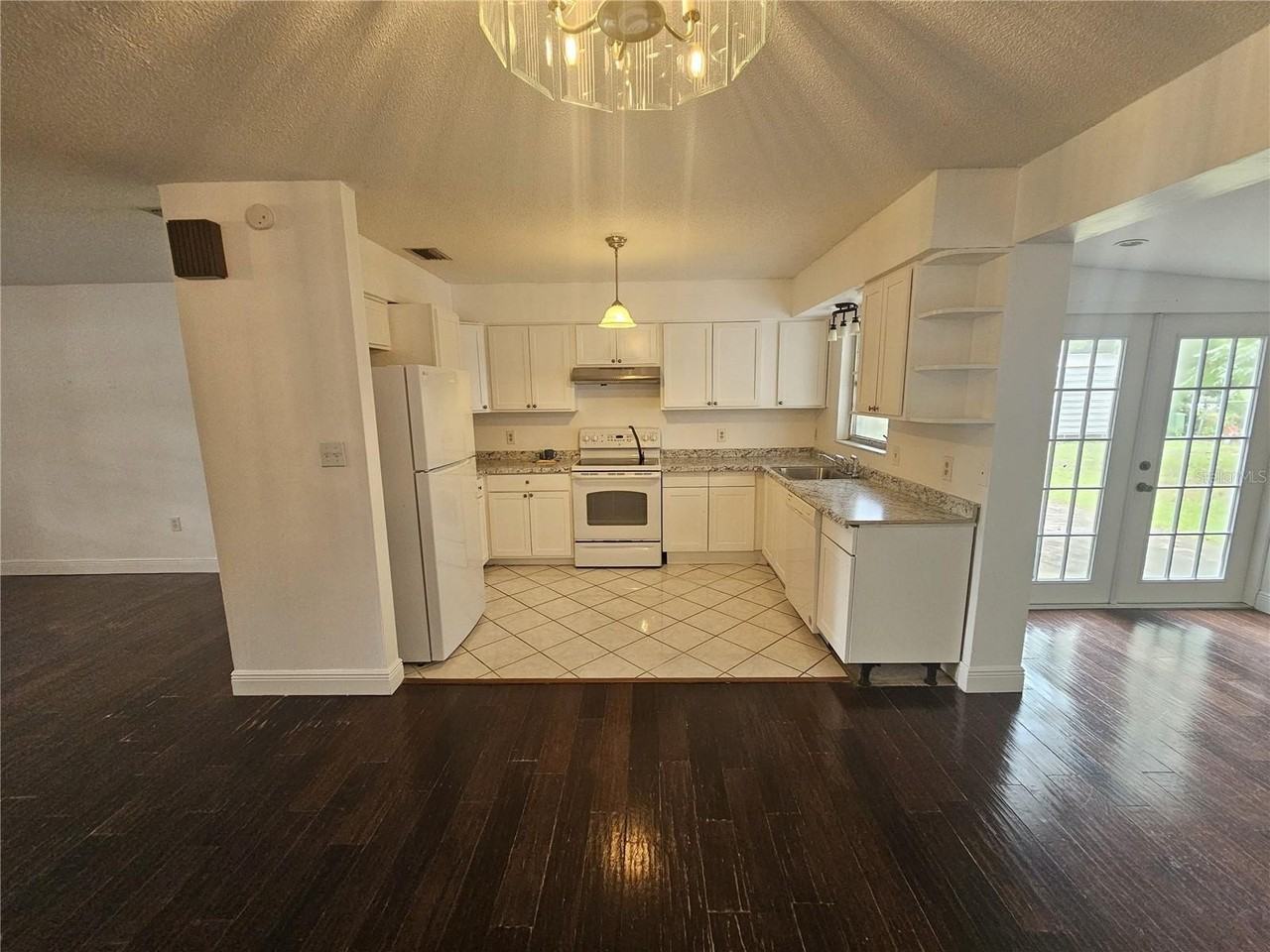 26 Lake Court Loop - Photo 2 of 16