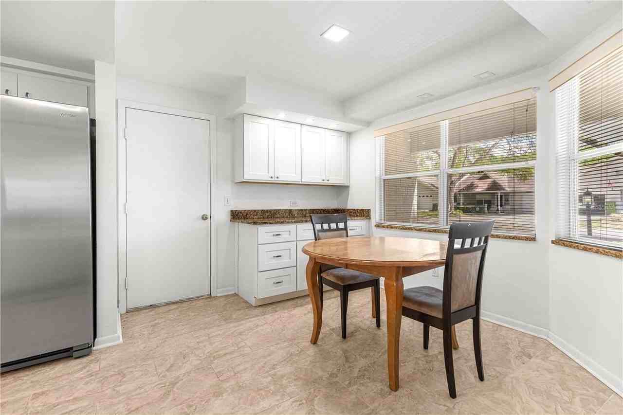 9662 Sw 95th Ct #A - Photo 7 of 25