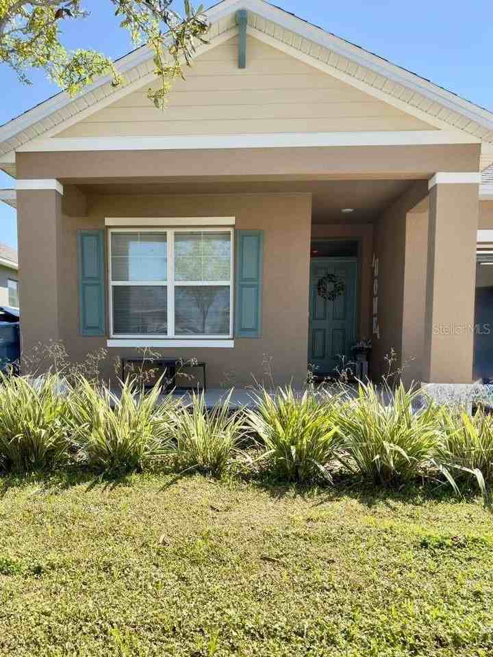 295 Taylor Groves St - Photo 2 of 20
