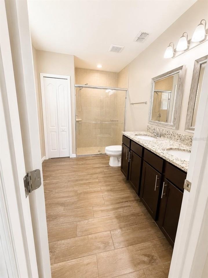 433 Sardinia Cir - Photo 7 of 10