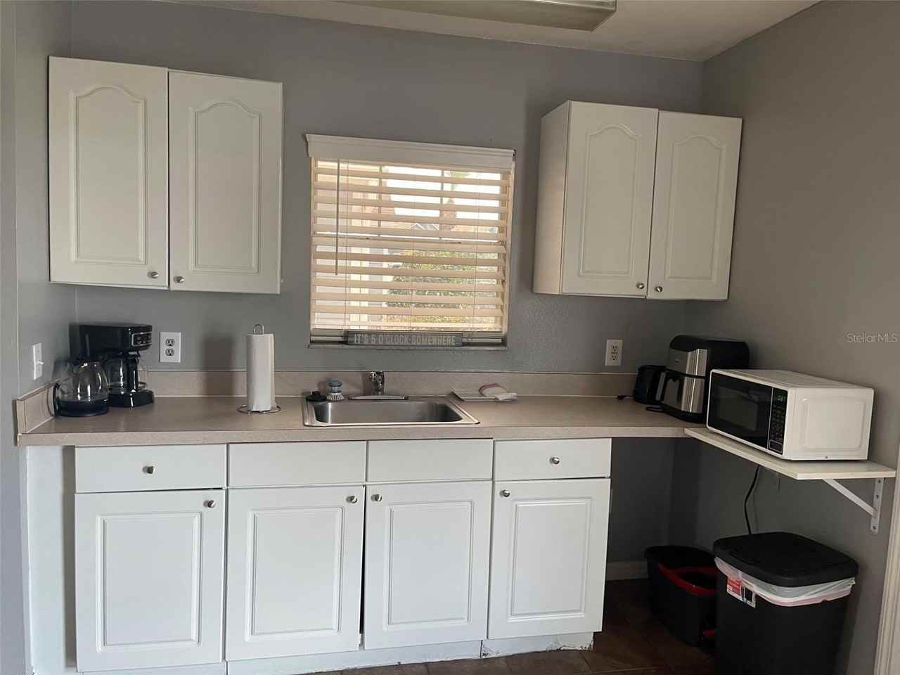 659 Caribbean Dr - Photo 3 of 5