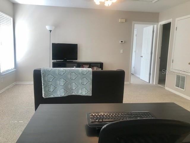 533 Greenbrier Ave #B - Photo 5 of 8