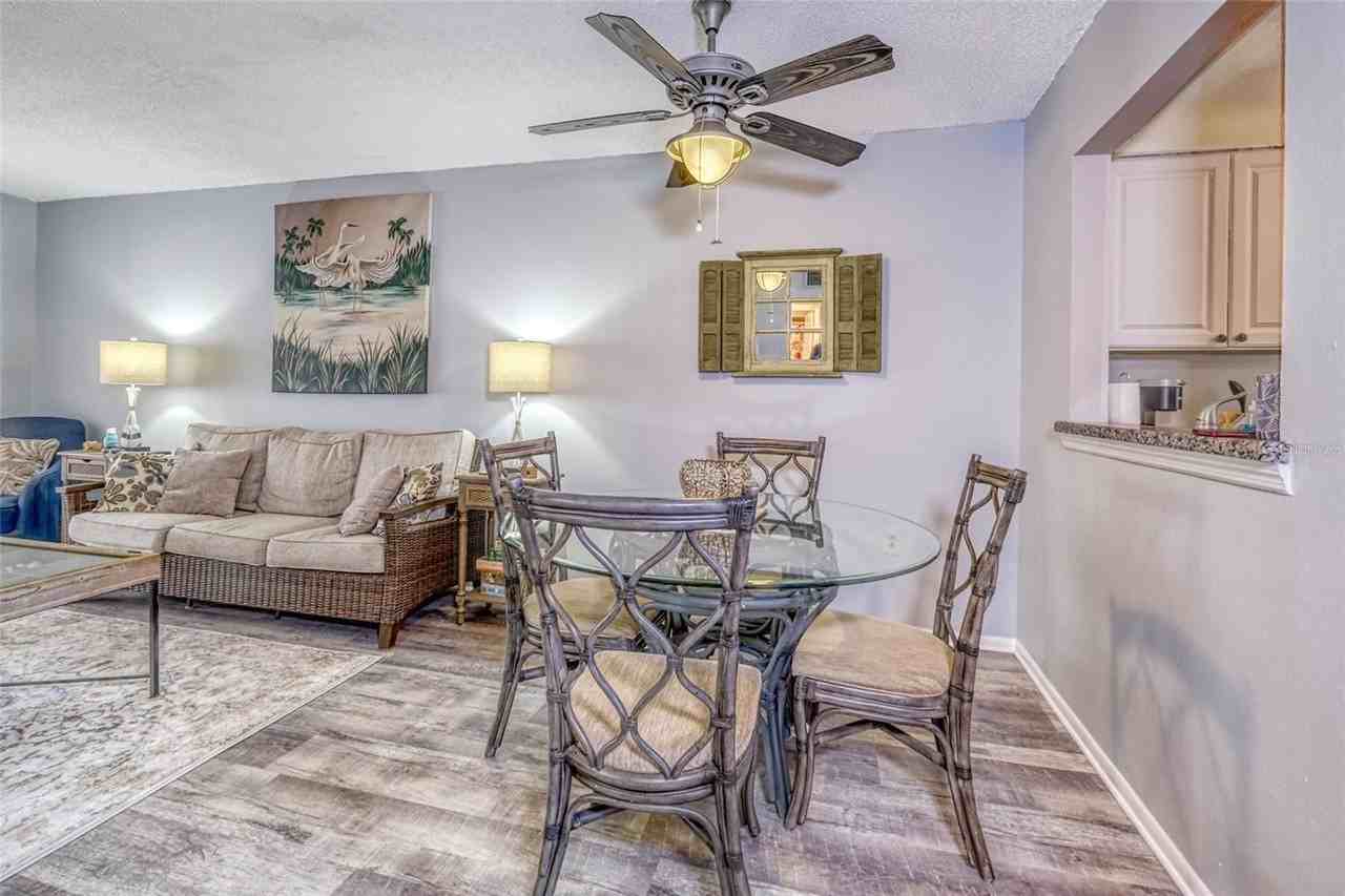 13714 Mission Oaks Blvd #13714 - Photo 4 of 24