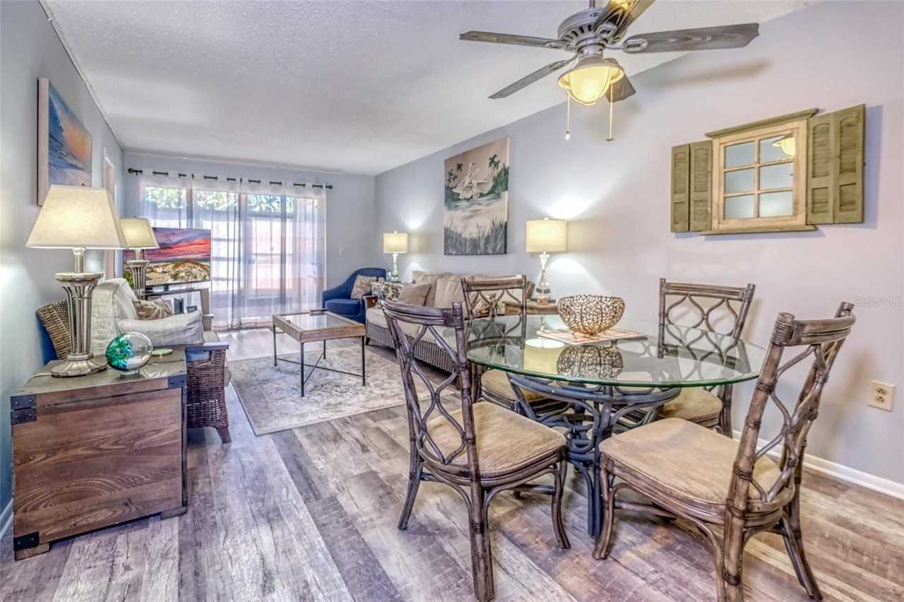13714 Mission Oaks Blvd #13714 - Photo 5 of 24