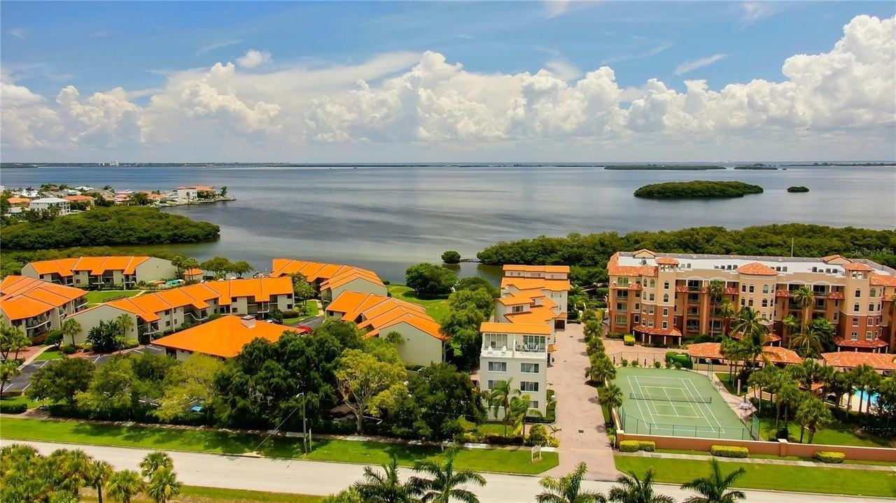 1575 Pinellas Bayway S #1575
