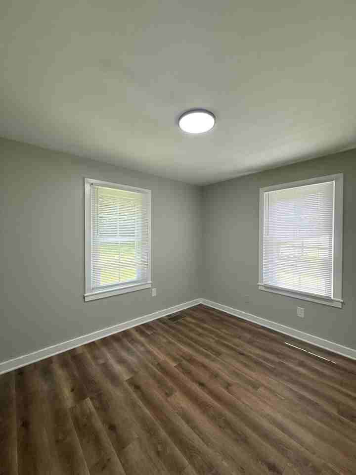 55 Adkins Cir #1 - Photo 5 of 10