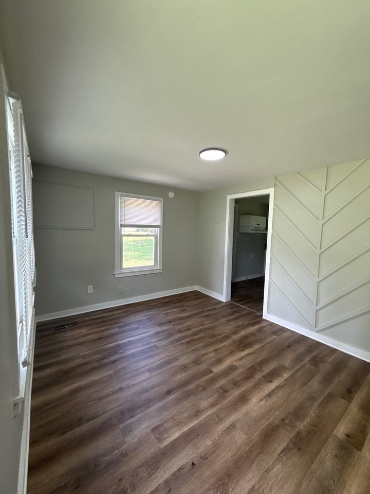 55 Adkins Cir #1 - Photo 6 of 10