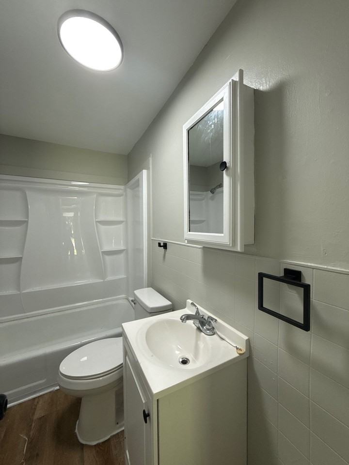 55 Adkins Cir #1 - Photo 7 of 10