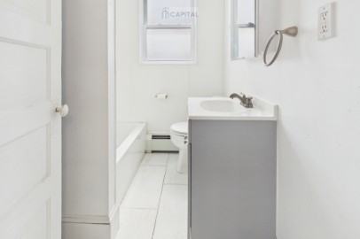 351 Child St #1 - Photo 5 of 20