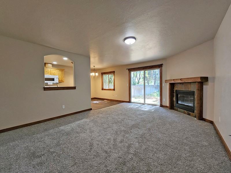 115 N Gem St #1 - Photo 3 of 12