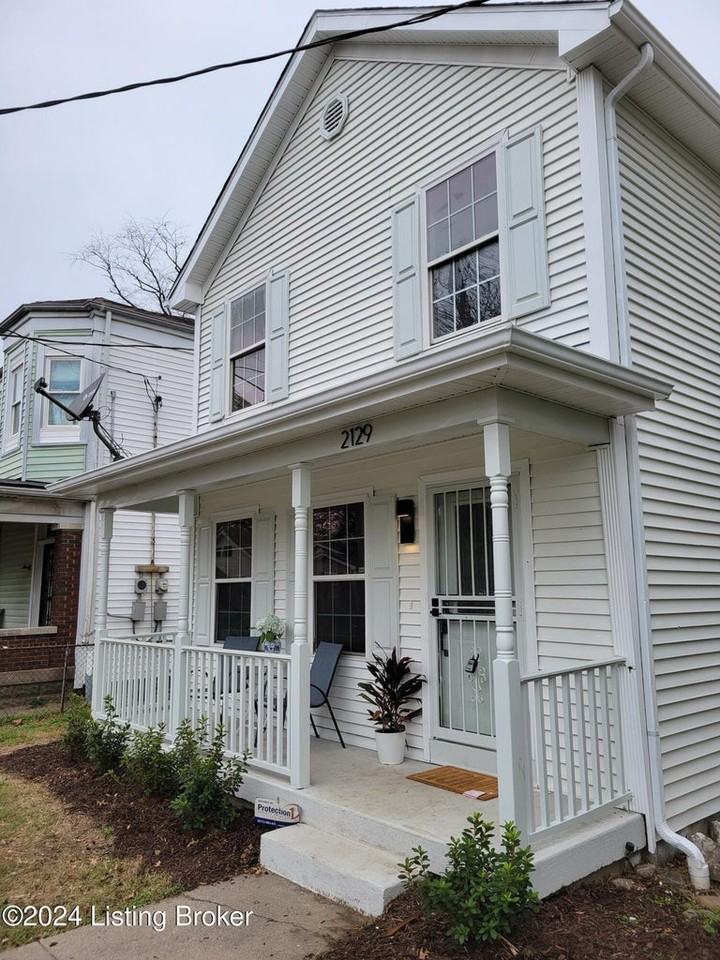 2129 Bolling Ave #1 - Photo 2 of 20