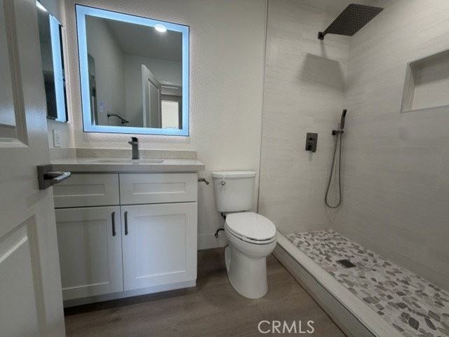 15662 Pacific St - Photo 5 of 8