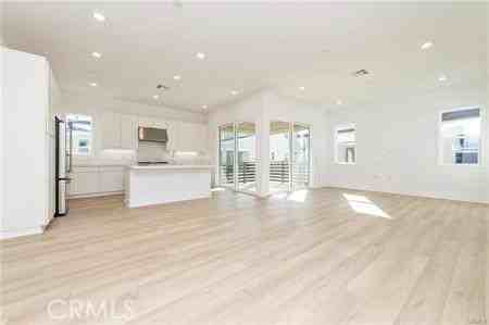 108 Tiffin - Photo 7 of 8