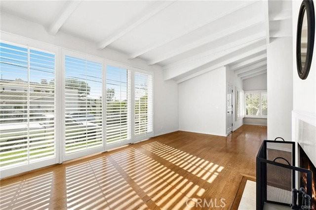 600 Poinsettia Ave - Photo 7 of 8